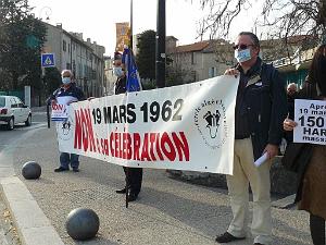 REPORTAGES 2010 VILLENEUVE LES AVIGNON 19 MARS 2010 CONTRE MANIFESTATION